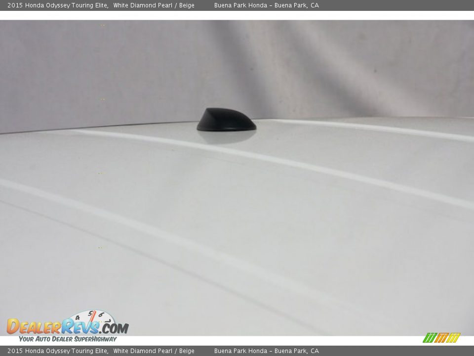2015 Honda Odyssey Touring Elite White Diamond Pearl / Beige Photo #9