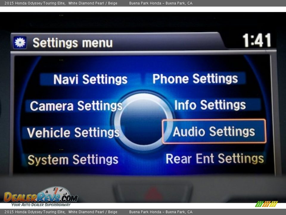 2015 Honda Odyssey Touring Elite White Diamond Pearl / Beige Photo #25