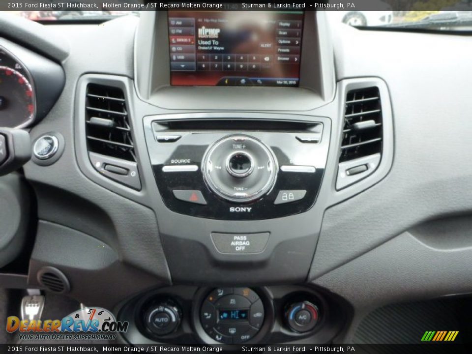 2015 Ford Fiesta ST Hatchback Molten Orange / ST Recaro Molten Orange Photo #15