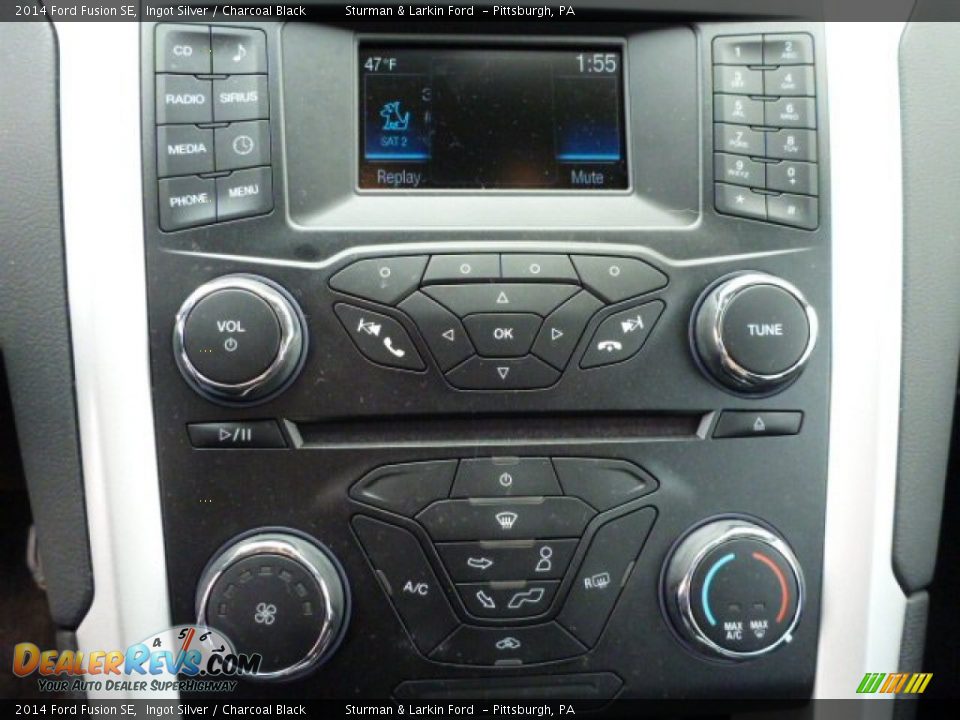 2014 Ford Fusion SE Ingot Silver / Charcoal Black Photo #13