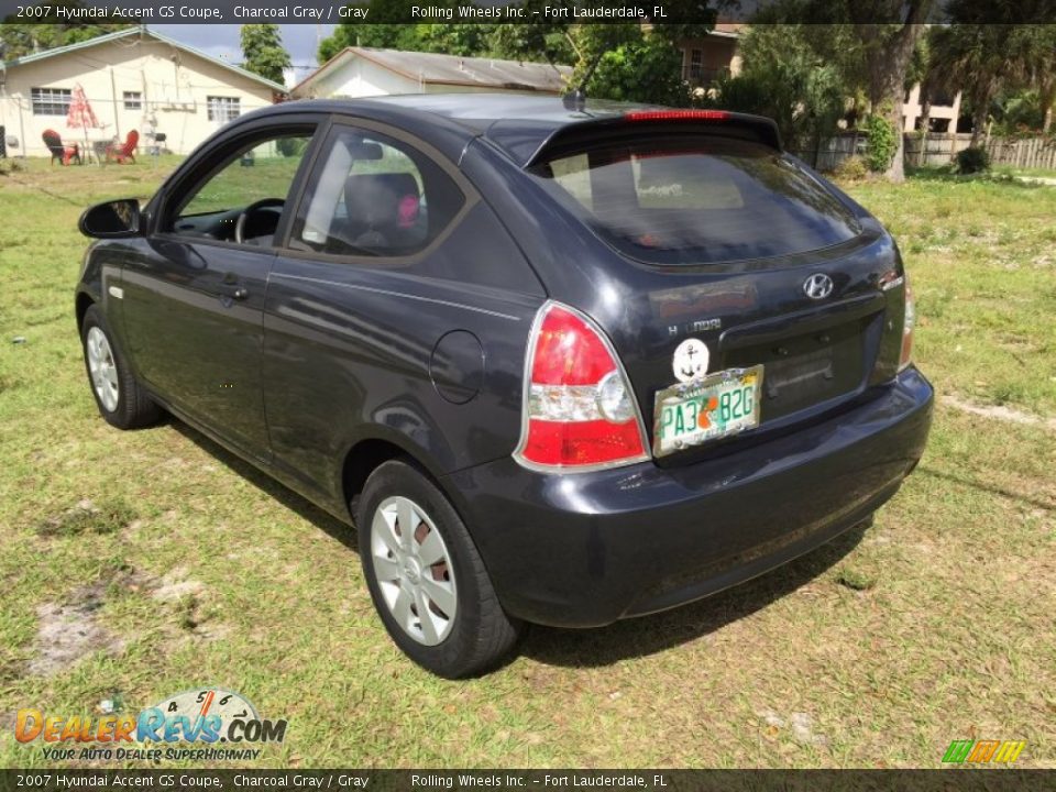 2007 Hyundai Accent GS Coupe Charcoal Gray / Gray Photo #3