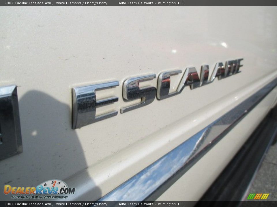 2007 Cadillac Escalade AWD White Diamond / Ebony/Ebony Photo #30