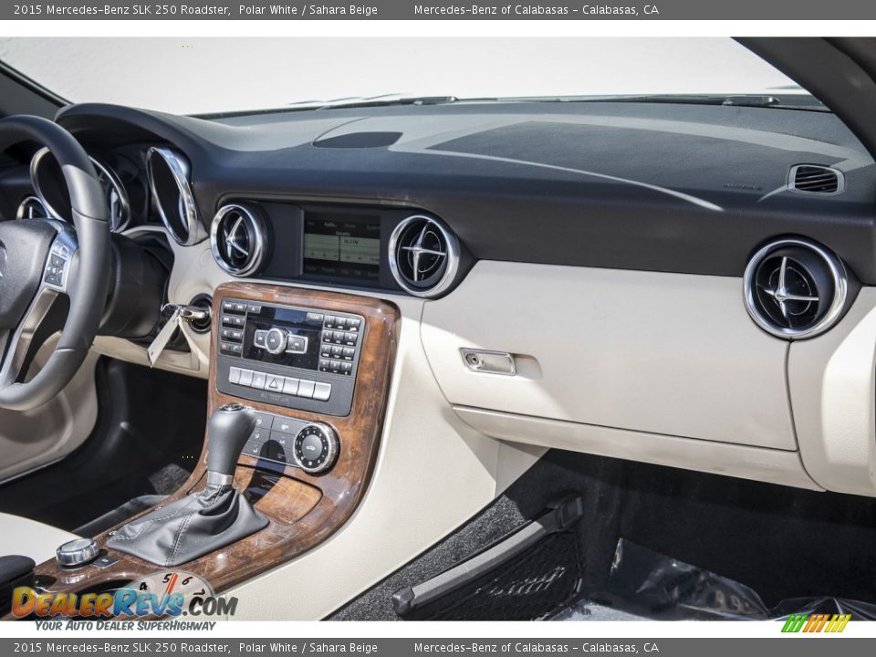 2015 Mercedes-Benz SLK 250 Roadster Polar White / Sahara Beige Photo #8