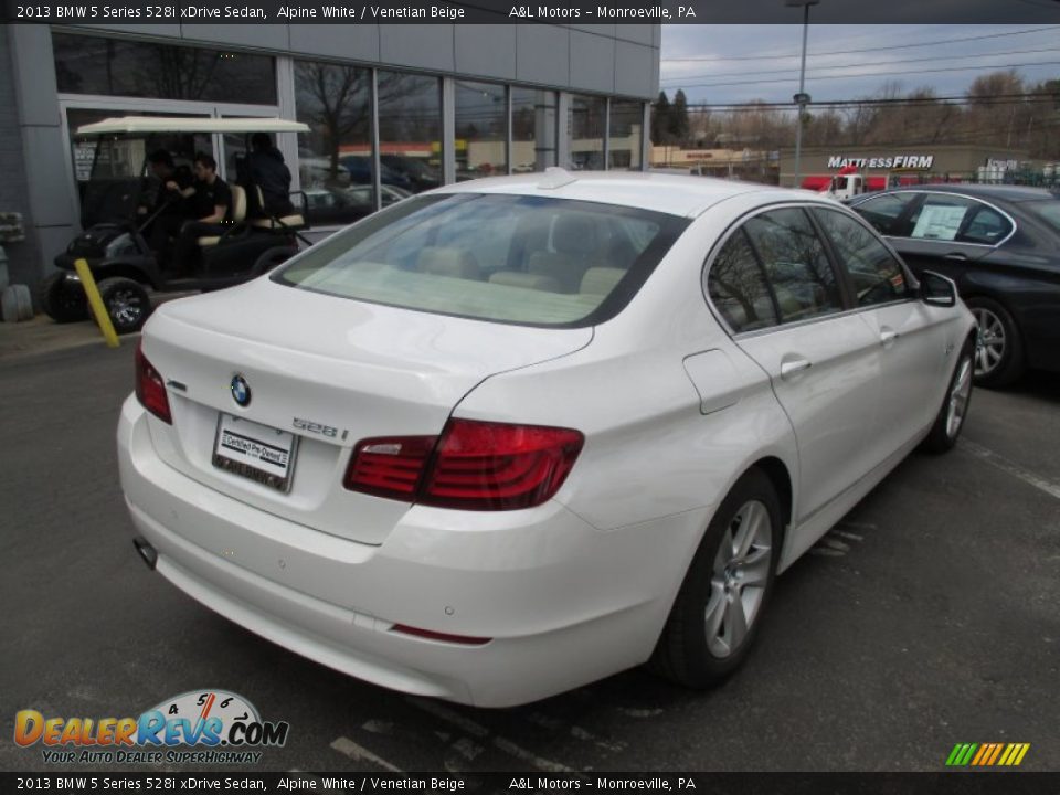 2013 BMW 5 Series 528i xDrive Sedan Alpine White / Venetian Beige Photo #6