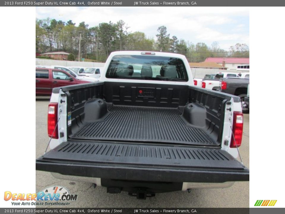2013 Ford F250 Super Duty XL Crew Cab 4x4 Oxford White / Steel Photo #9