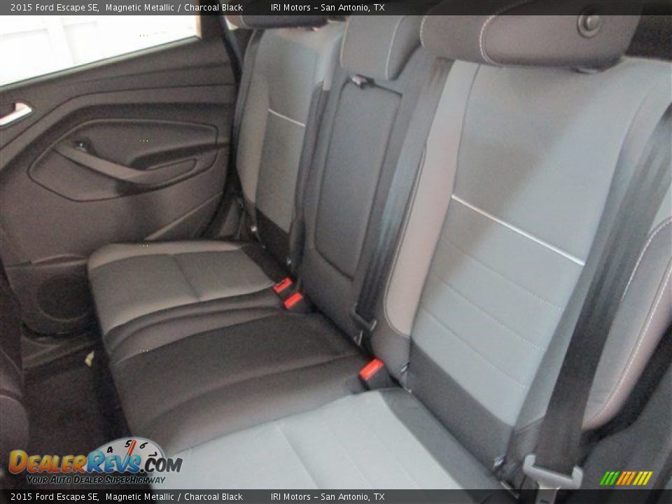 2015 Ford Escape SE Magnetic Metallic / Charcoal Black Photo #10