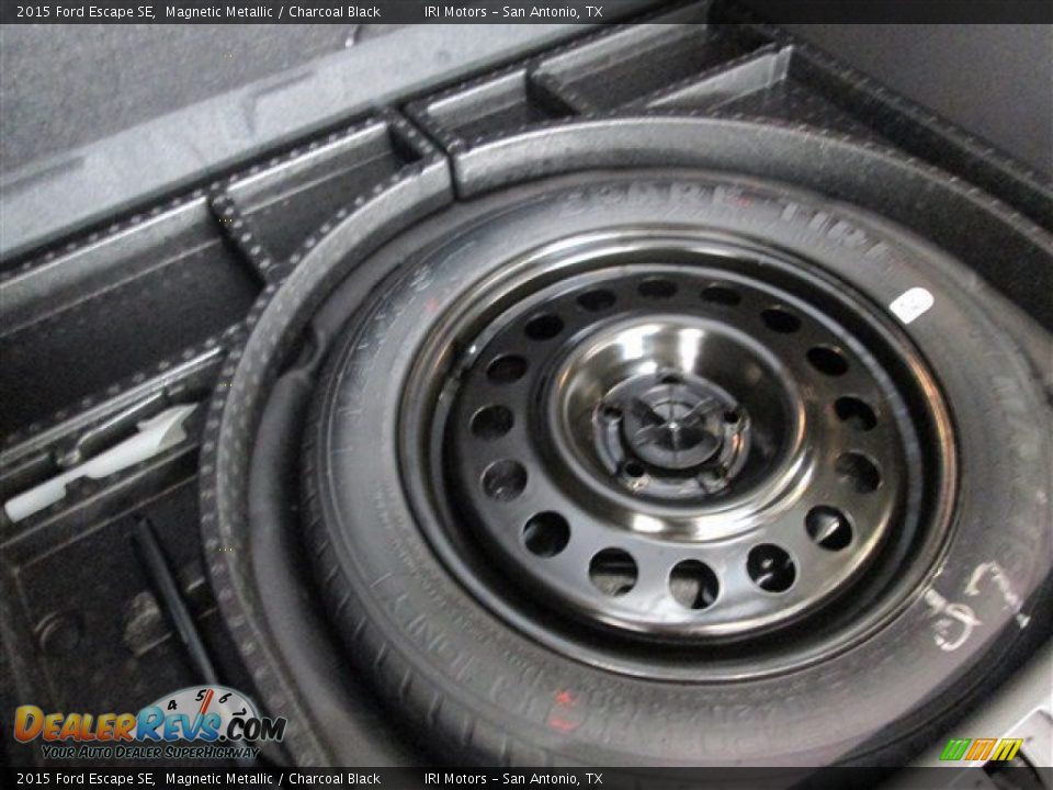 2015 Ford Escape SE Magnetic Metallic / Charcoal Black Photo #13