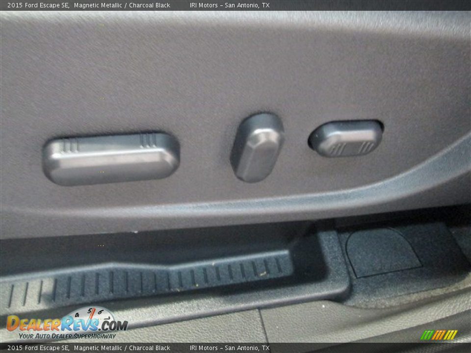 2015 Ford Escape SE Magnetic Metallic / Charcoal Black Photo #16