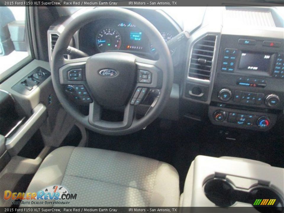 2015 Ford F150 XLT SuperCrew Race Red / Medium Earth Gray Photo #12