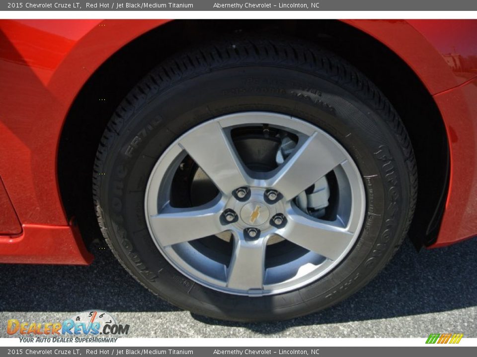2015 Chevrolet Cruze LT Red Hot / Jet Black/Medium Titanium Photo #19