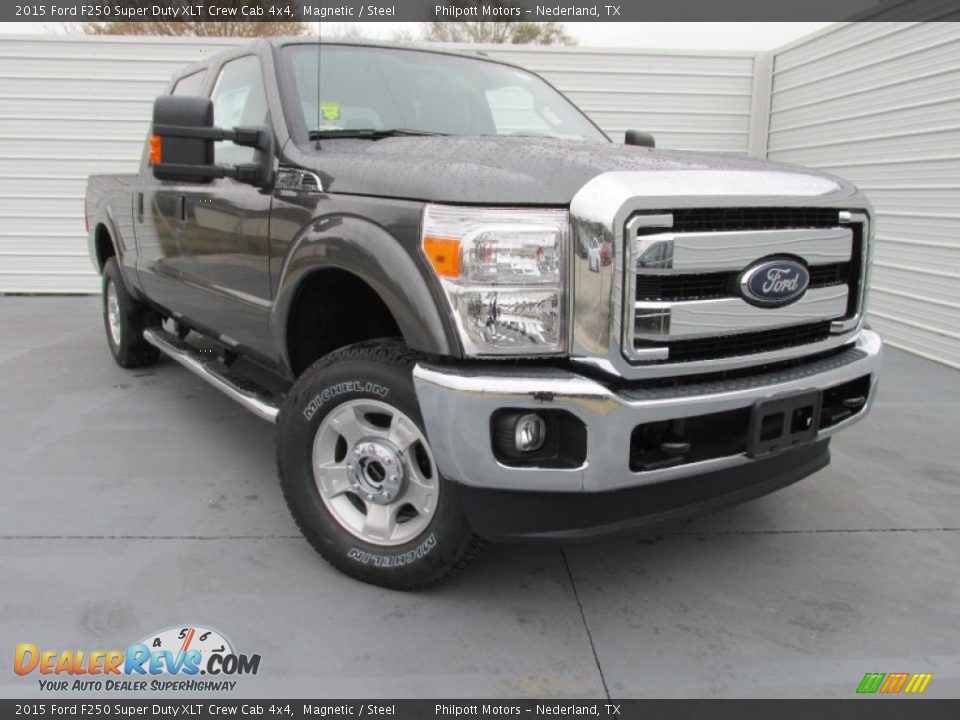 2015 Ford F250 Super Duty XLT Crew Cab 4x4 Magnetic / Steel Photo #1