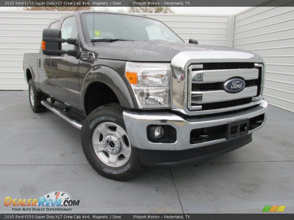 2015 Ford F250 Super Duty XLT Crew Cab 4x4 Magnetic / Steel Photo #2