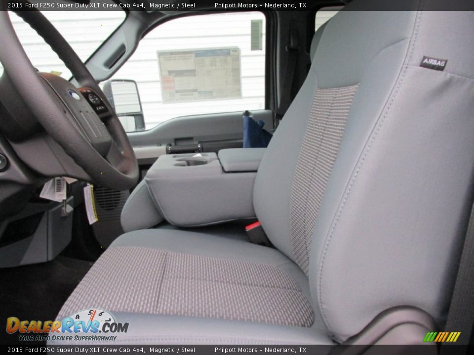 2015 Ford F250 Super Duty XLT Crew Cab 4x4 Magnetic / Steel Photo #25