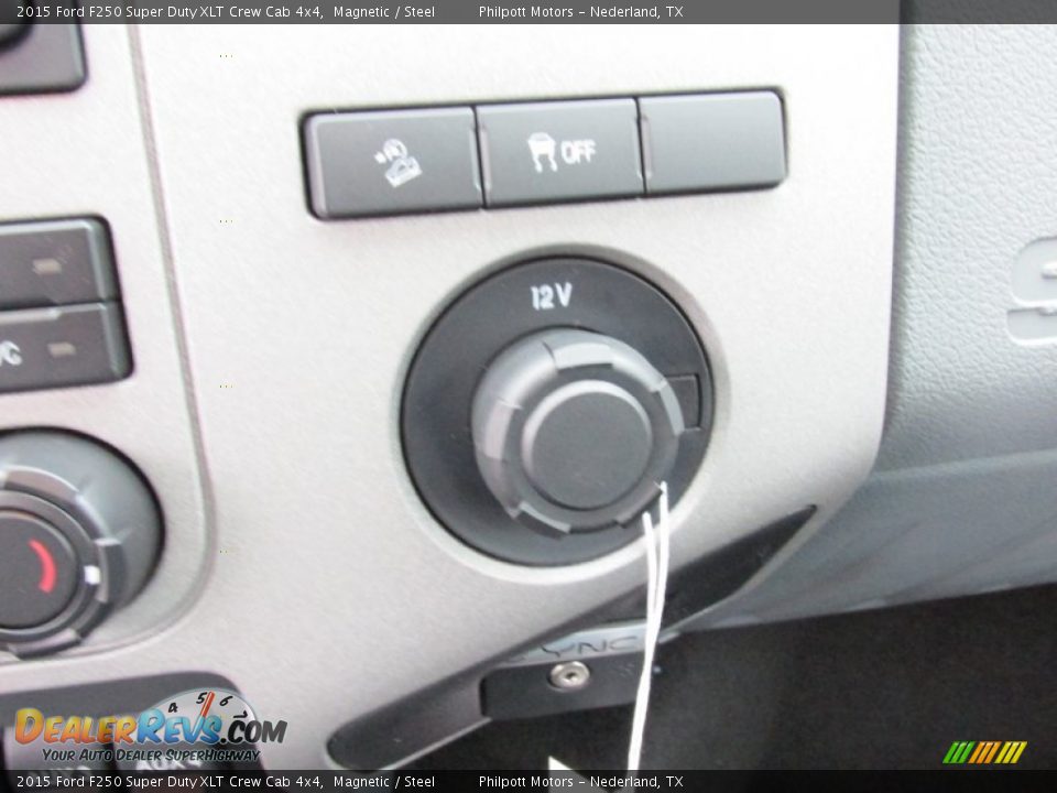 2015 Ford F250 Super Duty XLT Crew Cab 4x4 Magnetic / Steel Photo #32