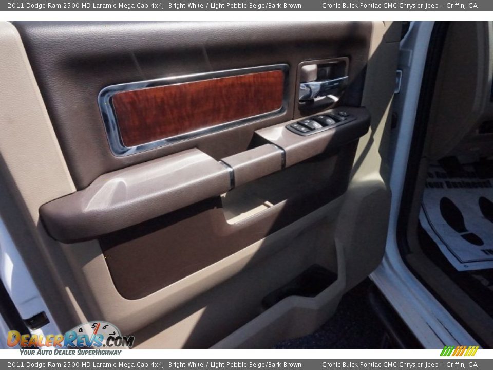 2011 Dodge Ram 2500 HD Laramie Mega Cab 4x4 Bright White / Light Pebble Beige/Bark Brown Photo #14