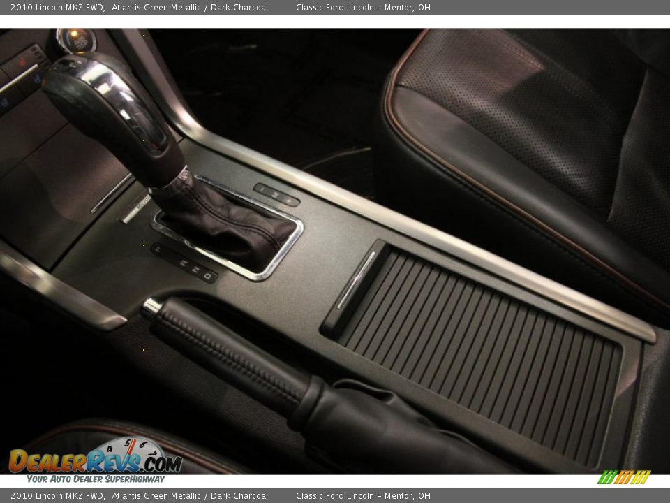 2010 Lincoln MKZ FWD Atlantis Green Metallic / Dark Charcoal Photo #11