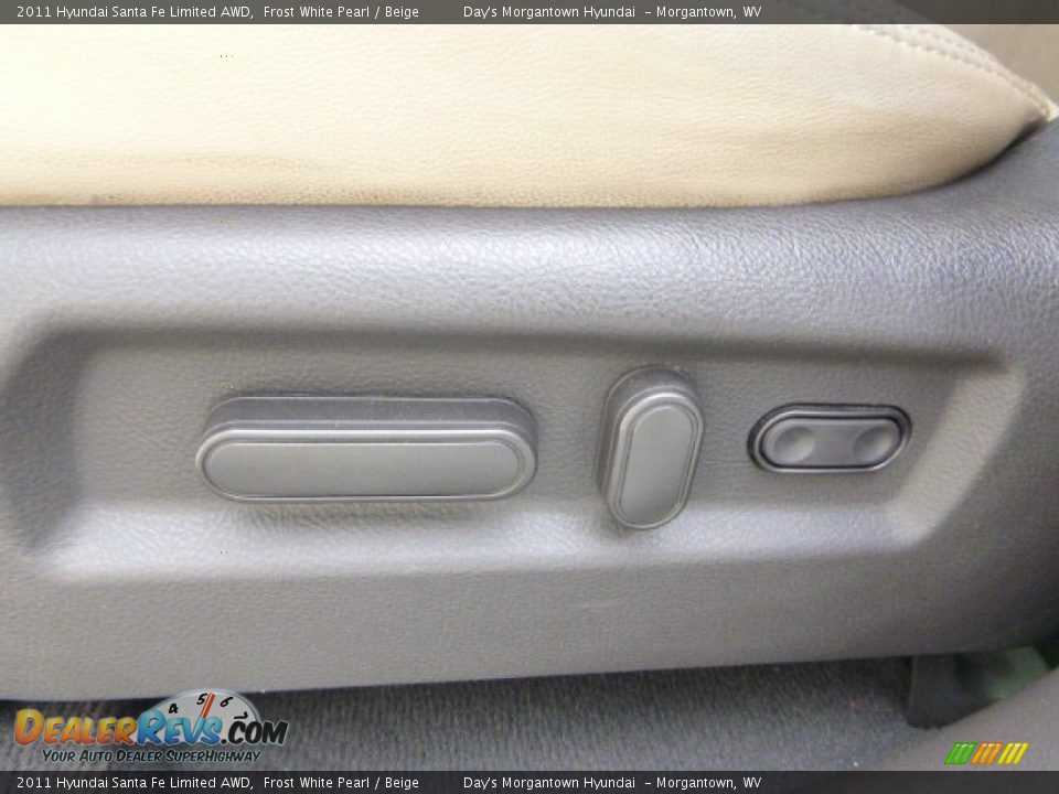 2011 Hyundai Santa Fe Limited AWD Frost White Pearl / Beige Photo #24
