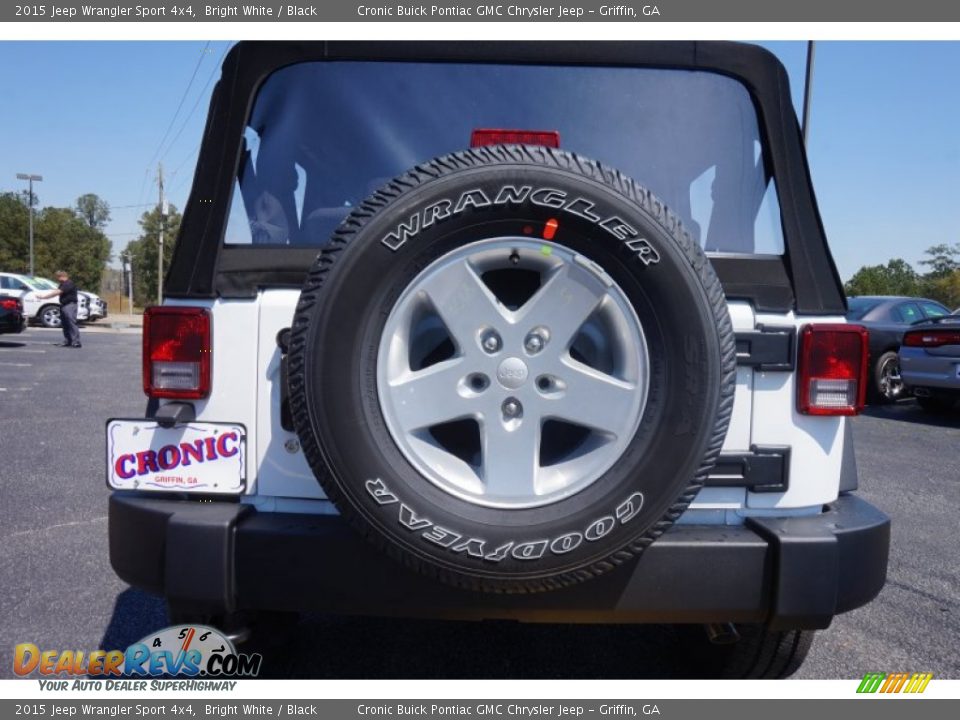 2015 Jeep Wrangler Sport 4x4 Bright White / Black Photo #6