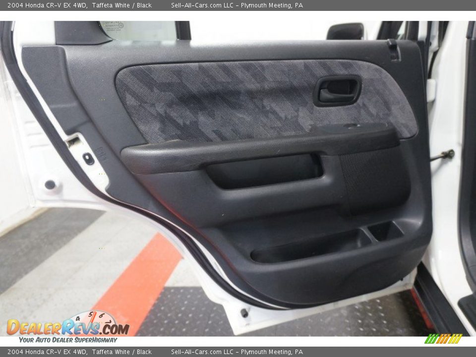 2004 Honda CR-V EX 4WD Taffeta White / Black Photo #15