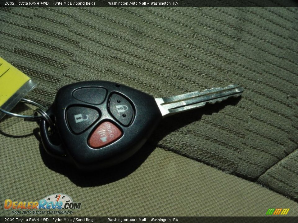 2009 Toyota RAV4 4WD Pyrite Mica / Sand Beige Photo #17