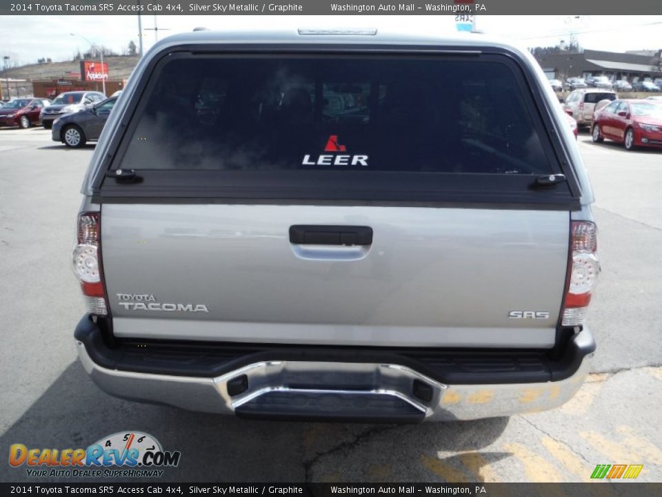 2014 Toyota Tacoma SR5 Access Cab 4x4 Silver Sky Metallic / Graphite Photo #8