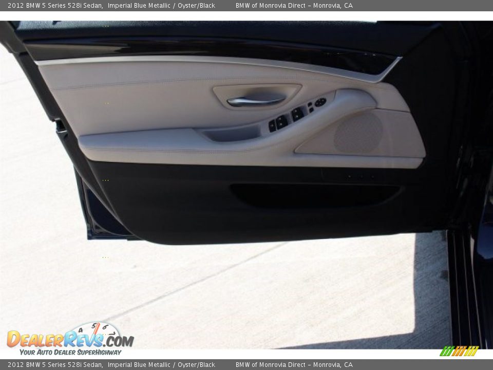 2012 BMW 5 Series 528i Sedan Imperial Blue Metallic / Oyster/Black Photo #16