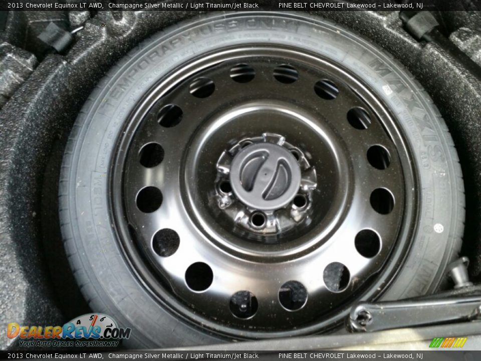 2013 Chevrolet Equinox LT AWD Champagne Silver Metallic / Light Titanium/Jet Black Photo #10