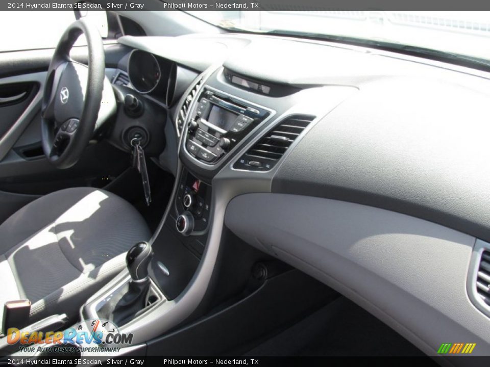 2014 Hyundai Elantra SE Sedan Silver / Gray Photo #23