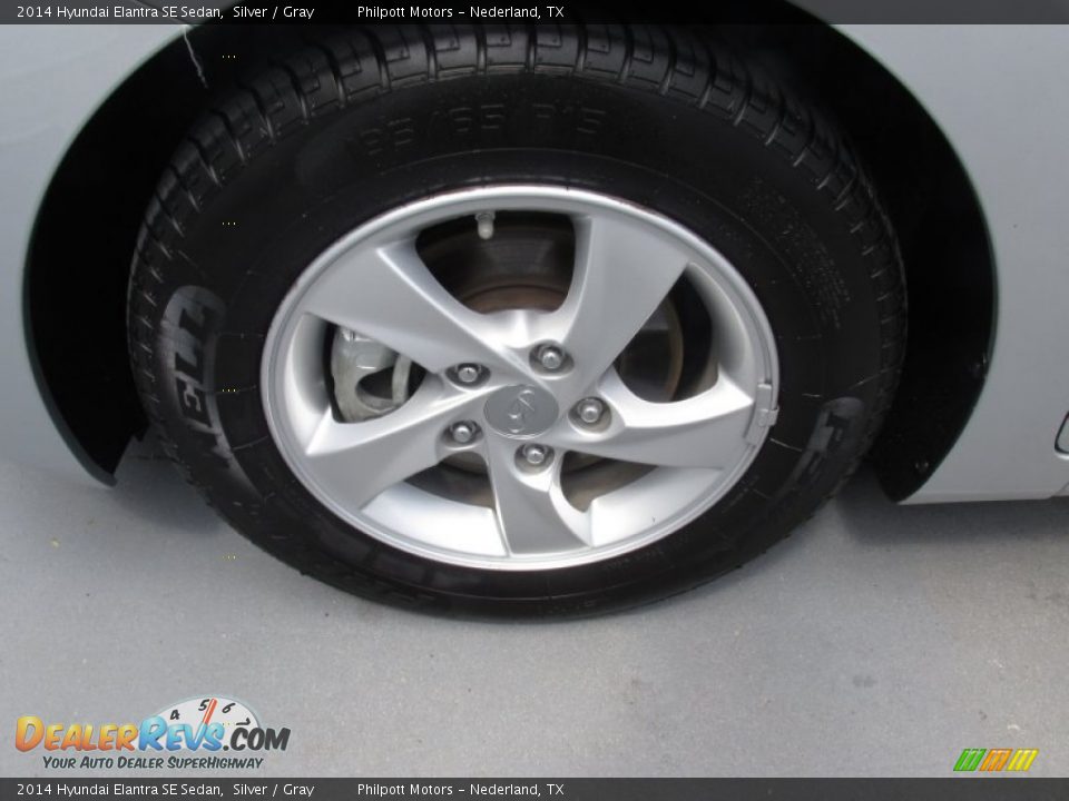 2014 Hyundai Elantra SE Sedan Silver / Gray Photo #17