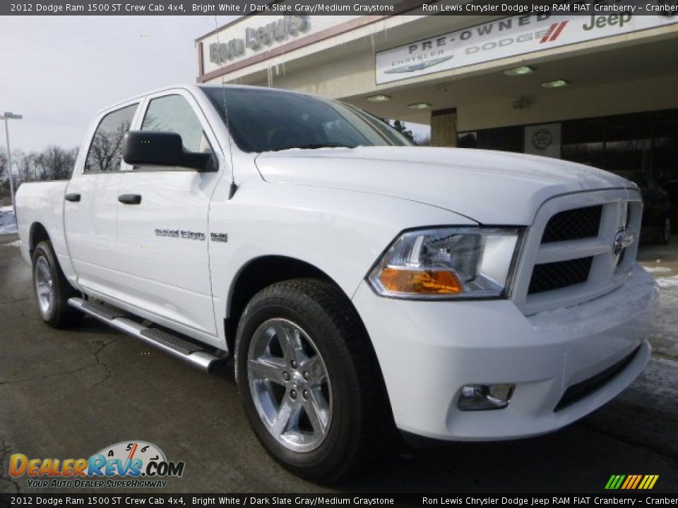2012 Dodge Ram 1500 ST Crew Cab 4x4 Bright White / Dark Slate Gray/Medium Graystone Photo #2