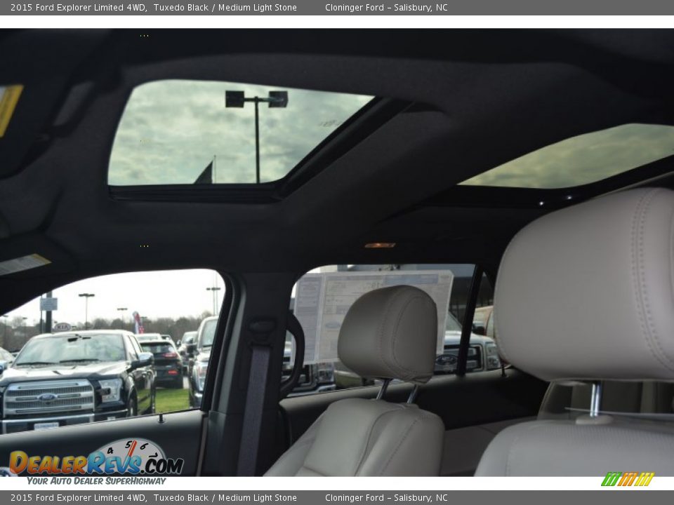 2015 Ford Explorer Limited 4WD Tuxedo Black / Medium Light Stone Photo #14
