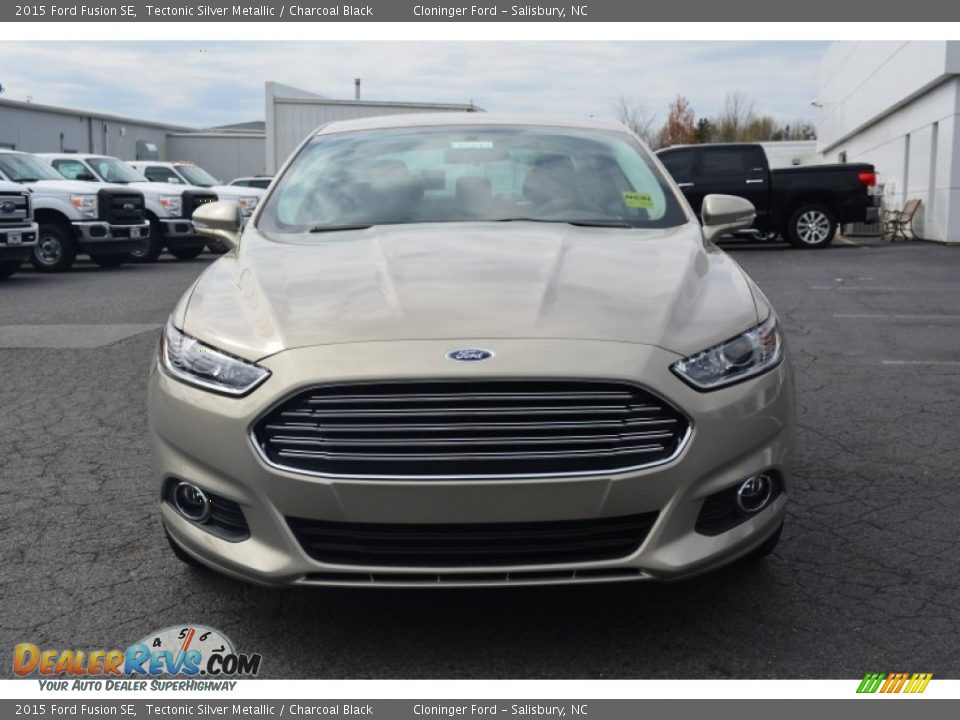 2015 Ford Fusion SE Tectonic Silver Metallic / Charcoal Black Photo #4