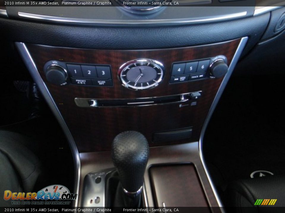 2010 Infiniti M 35x AWD Sedan Platinum Graphite / Graphite Photo #19