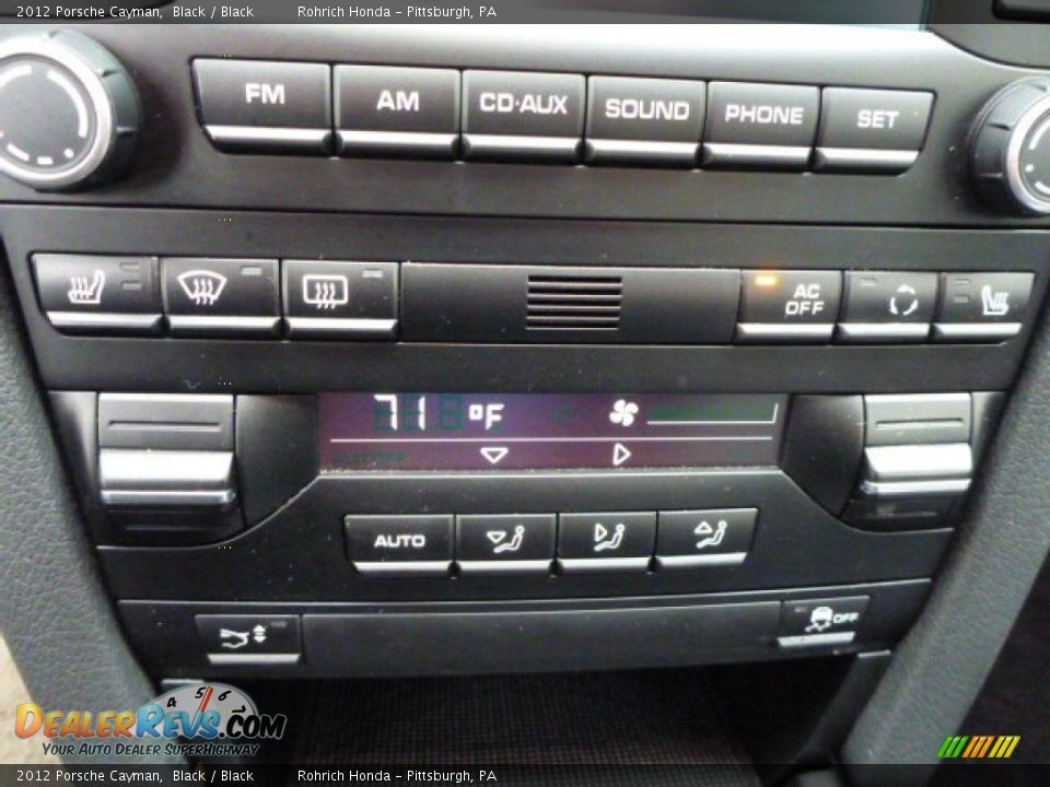 Controls of 2012 Porsche Cayman  Photo #23