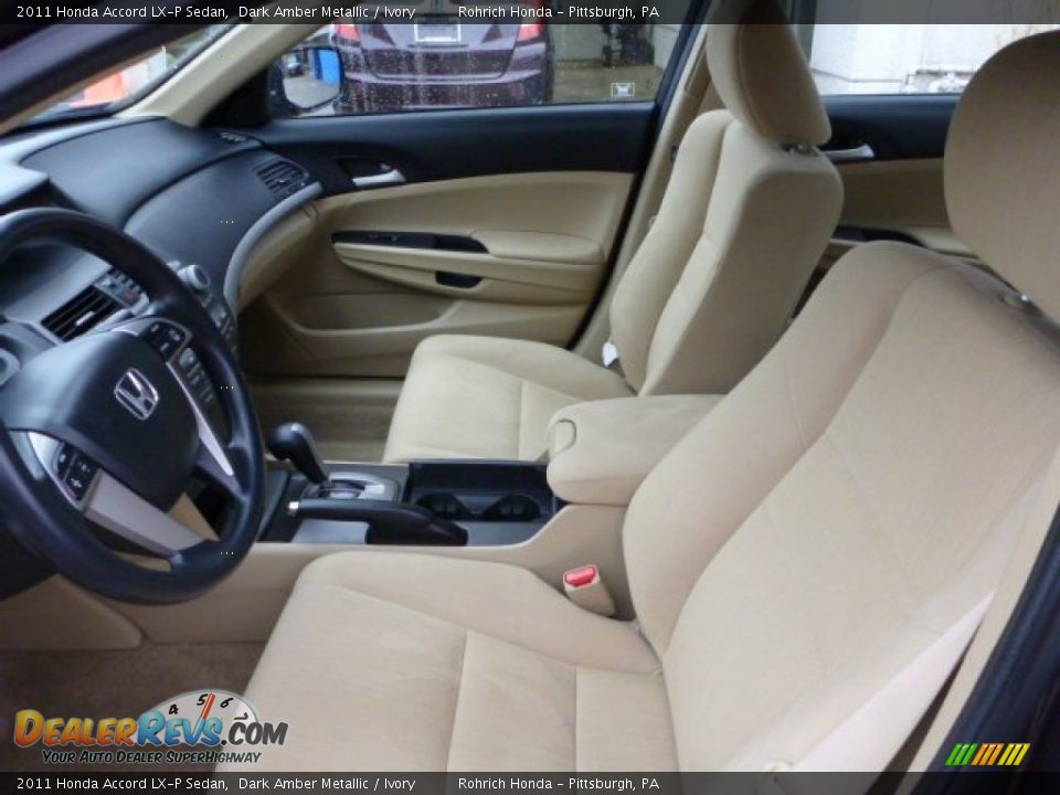 2011 Honda Accord LX-P Sedan Dark Amber Metallic / Ivory Photo #4