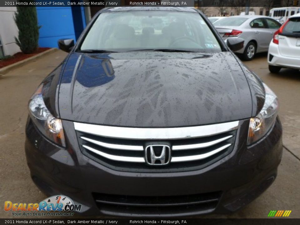 2011 Honda Accord LX-P Sedan Dark Amber Metallic / Ivory Photo #18