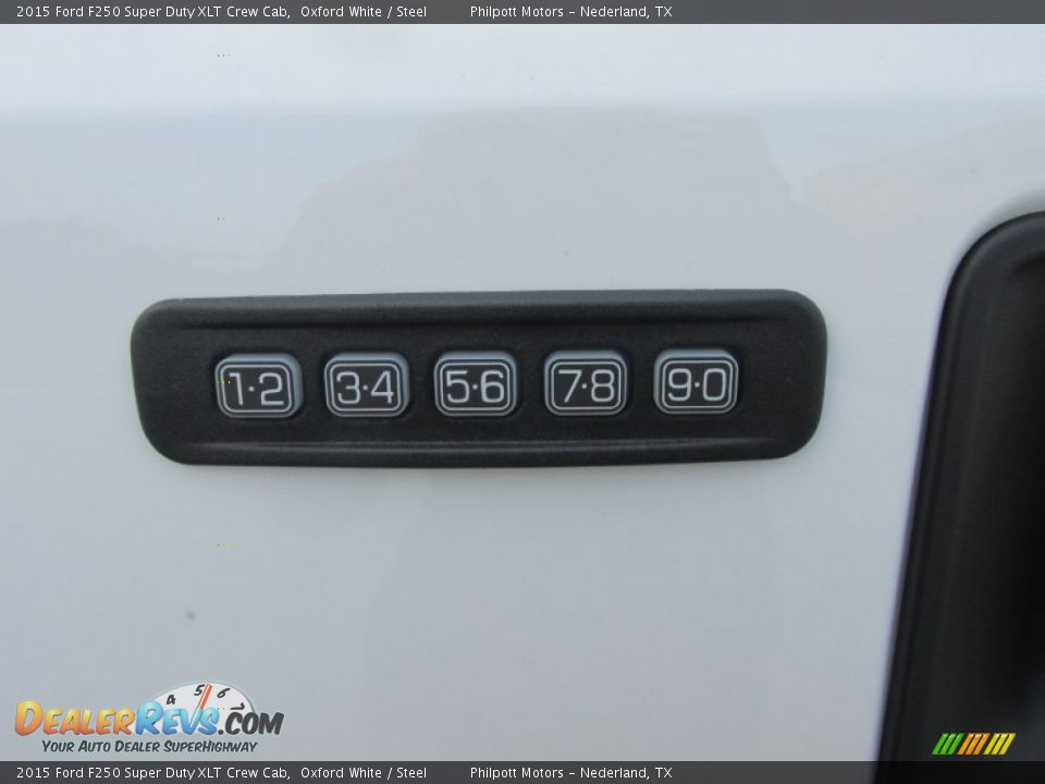 2015 Ford F250 Super Duty XLT Crew Cab Oxford White / Steel Photo #15