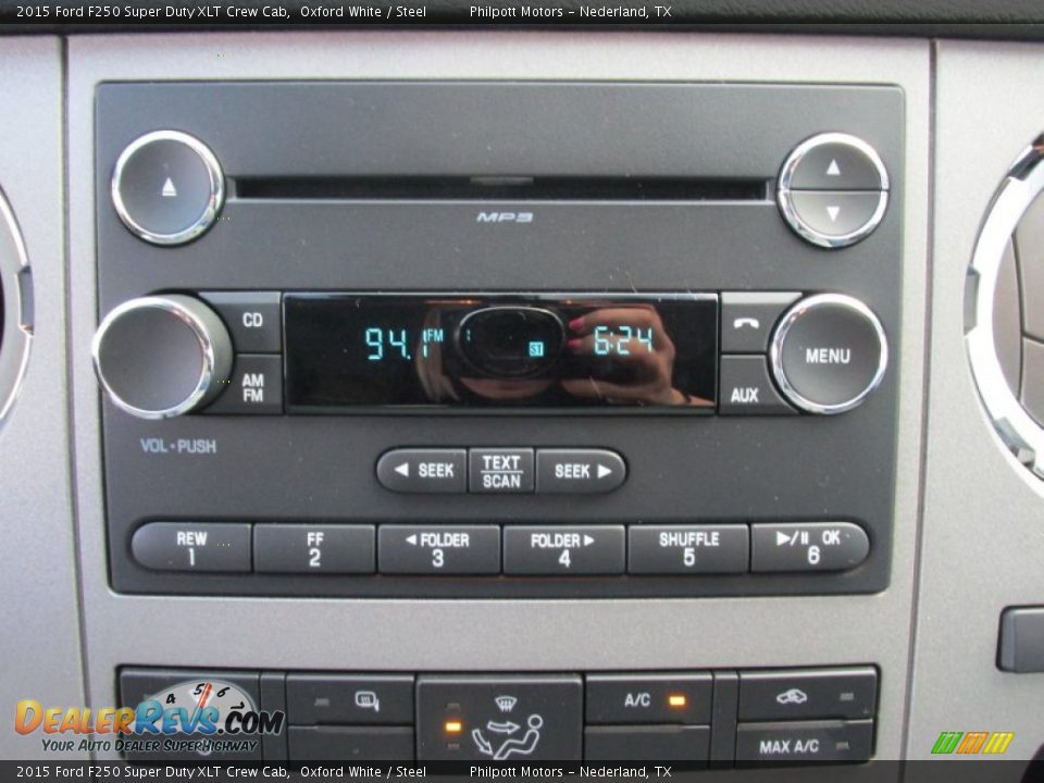2015 Ford F250 Super Duty XLT Crew Cab Oxford White / Steel Photo #26