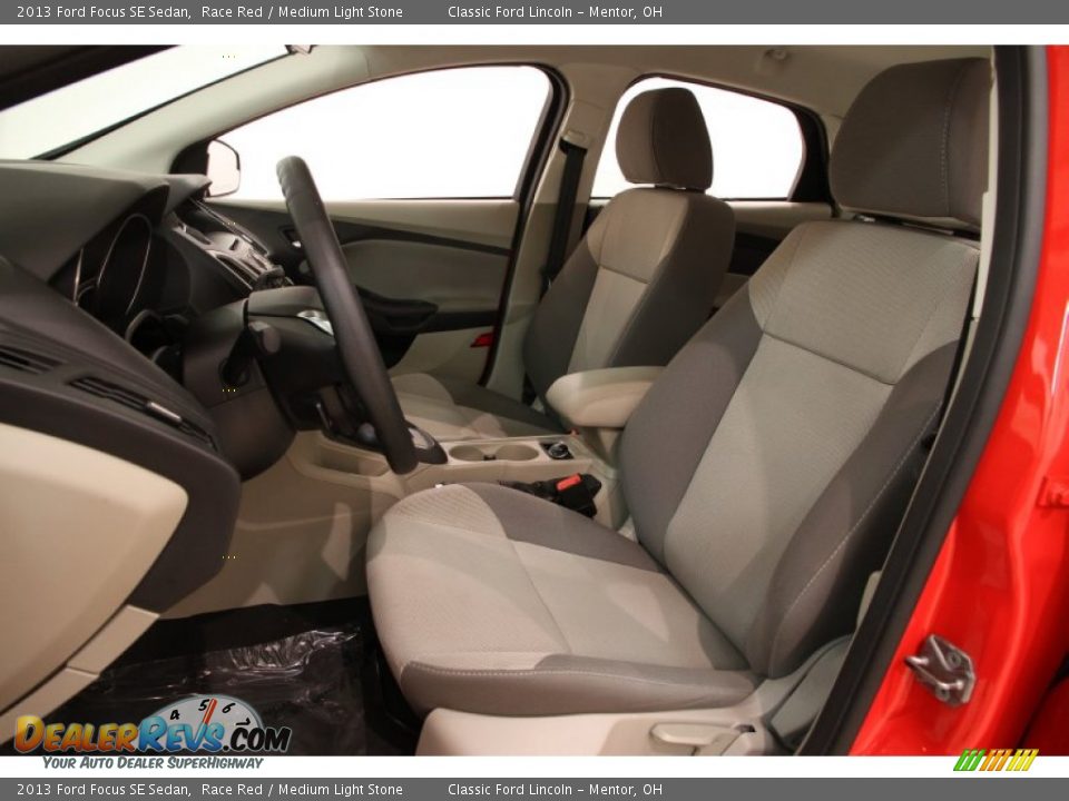 2013 Ford Focus SE Sedan Race Red / Medium Light Stone Photo #5