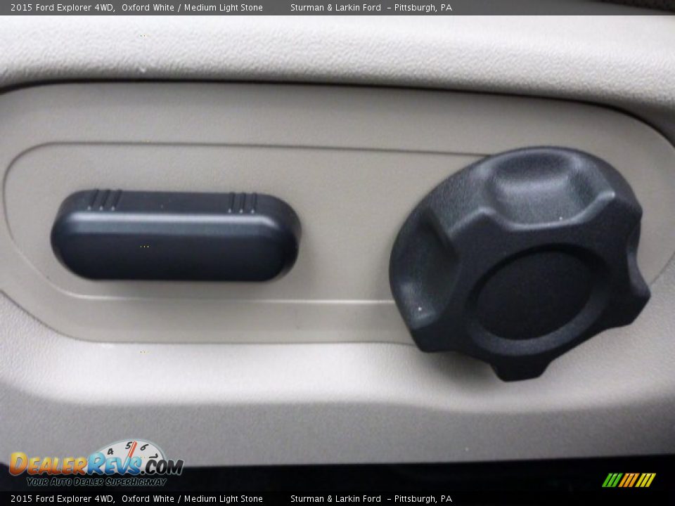 2015 Ford Explorer 4WD Oxford White / Medium Light Stone Photo #14