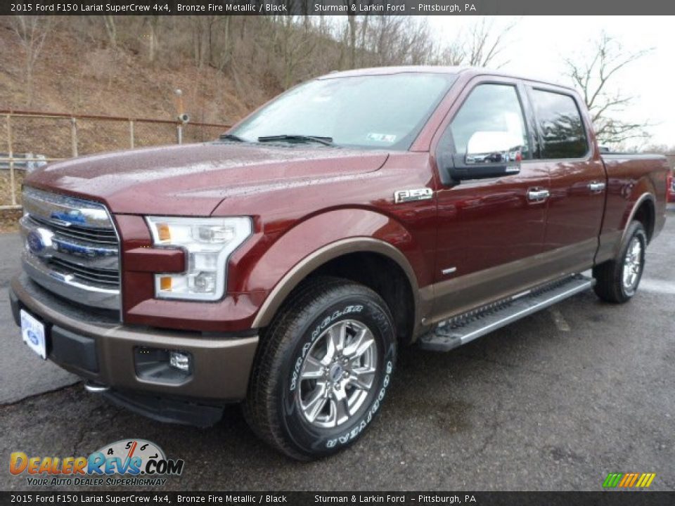 Front 3/4 View of 2015 Ford F150 Lariat SuperCrew 4x4 Photo #5