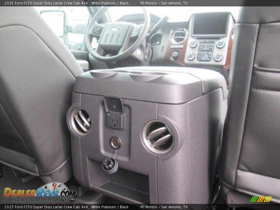 2015 Ford F250 Super Duty Lariat Crew Cab 4x4 White Platinum / Black Photo #18
