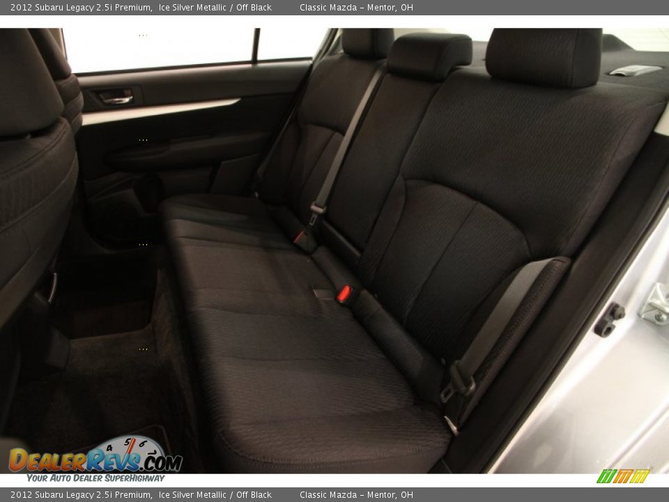 2012 Subaru Legacy 2.5i Premium Ice Silver Metallic / Off Black Photo #11