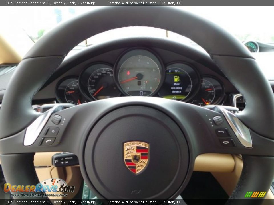 2015 Porsche Panamera 4S Steering Wheel Photo #23