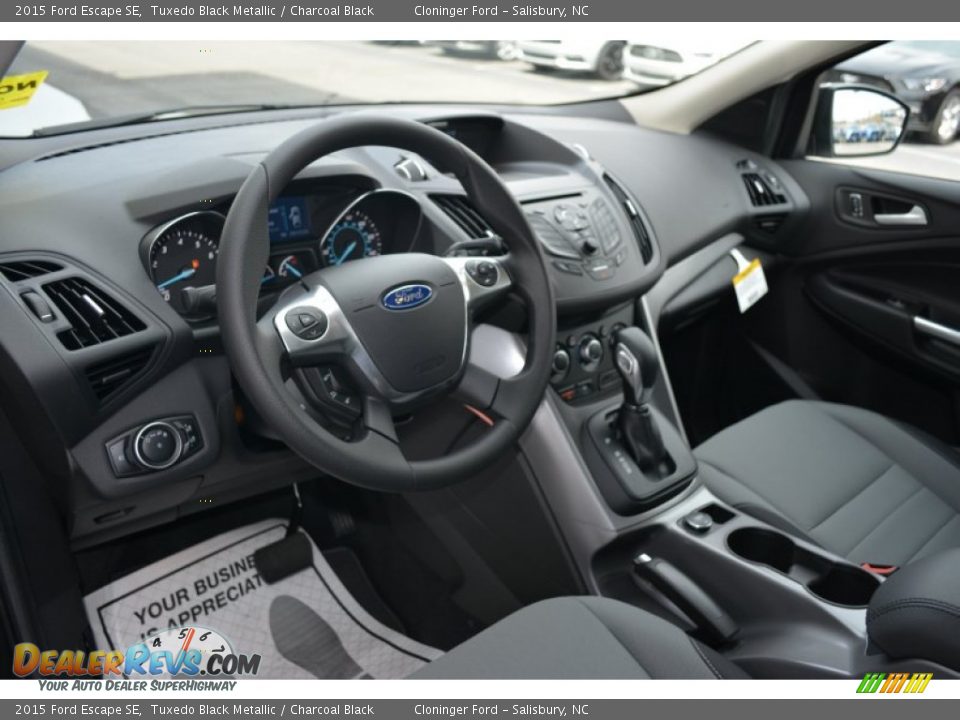 Charcoal Black Interior - 2015 Ford Escape SE Photo #8