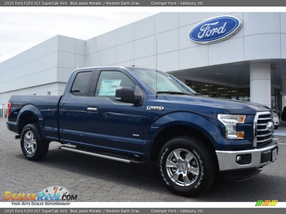 Front 3/4 View of 2015 Ford F150 XLT SuperCab 4x4 Photo #1