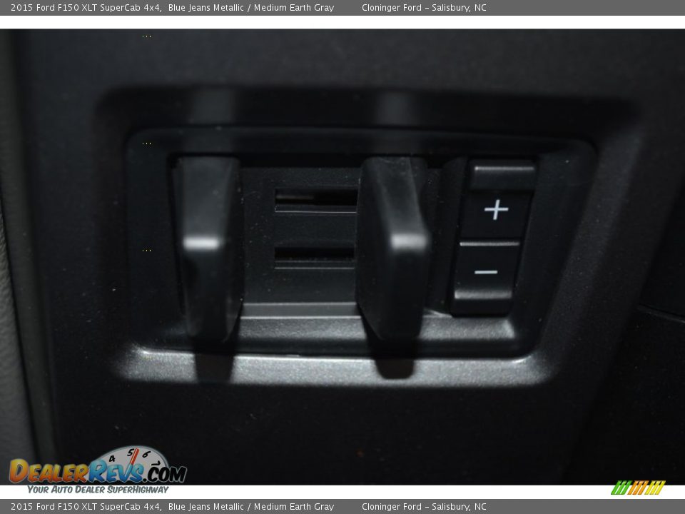 2015 Ford F150 XLT SuperCab 4x4 Blue Jeans Metallic / Medium Earth Gray Photo #18