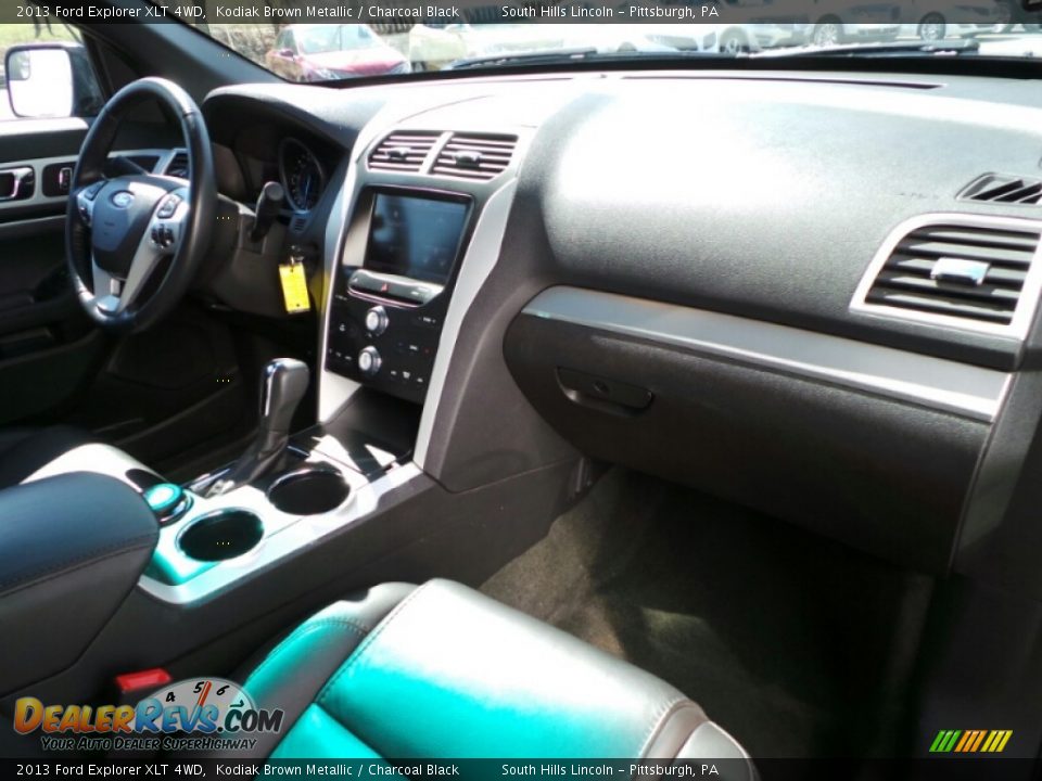 2013 Ford Explorer XLT 4WD Kodiak Brown Metallic / Charcoal Black Photo #12