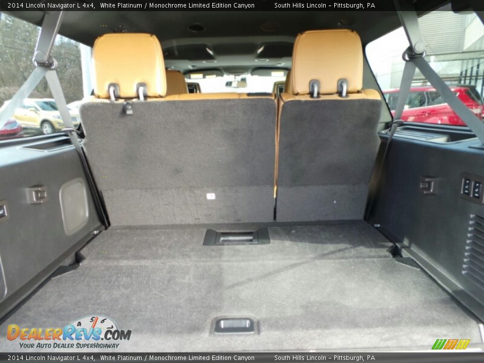 2014 Lincoln Navigator L 4x4 Trunk Photo #6