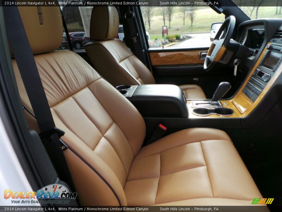 Front Seat of 2014 Lincoln Navigator L 4x4 Photo #12